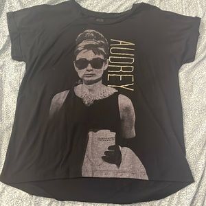 Red Carpet Noir Audrey Hepburn T shirt